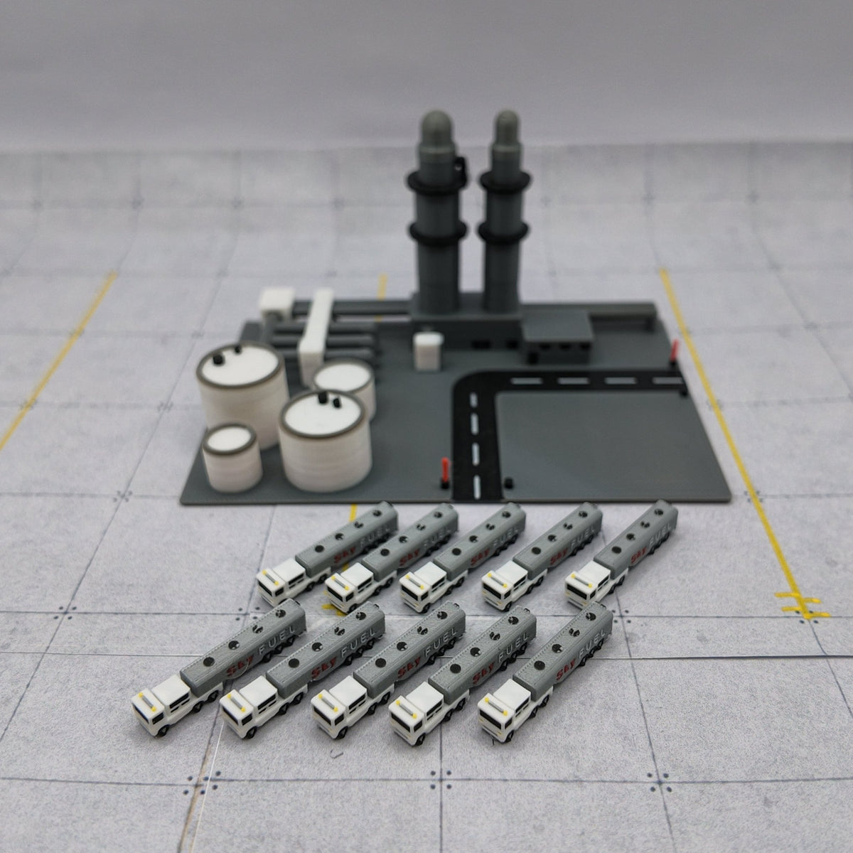 10x Fueltrucks/ Tankwägen- Fuel Depot- Bundle - Maßstab 1:500 - MiniAviation