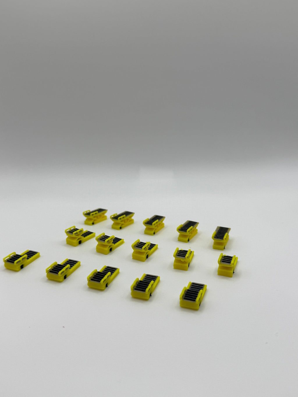 15x Conatiner Loader - Maßstab 1:500 - MiniAviation