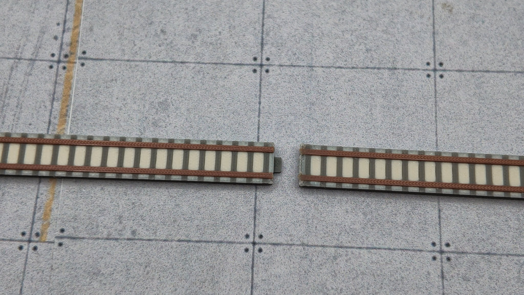18x Modellbahngleise für Flughafen- und Stadtdioramen – 1:500/1:400 - MiniAviation