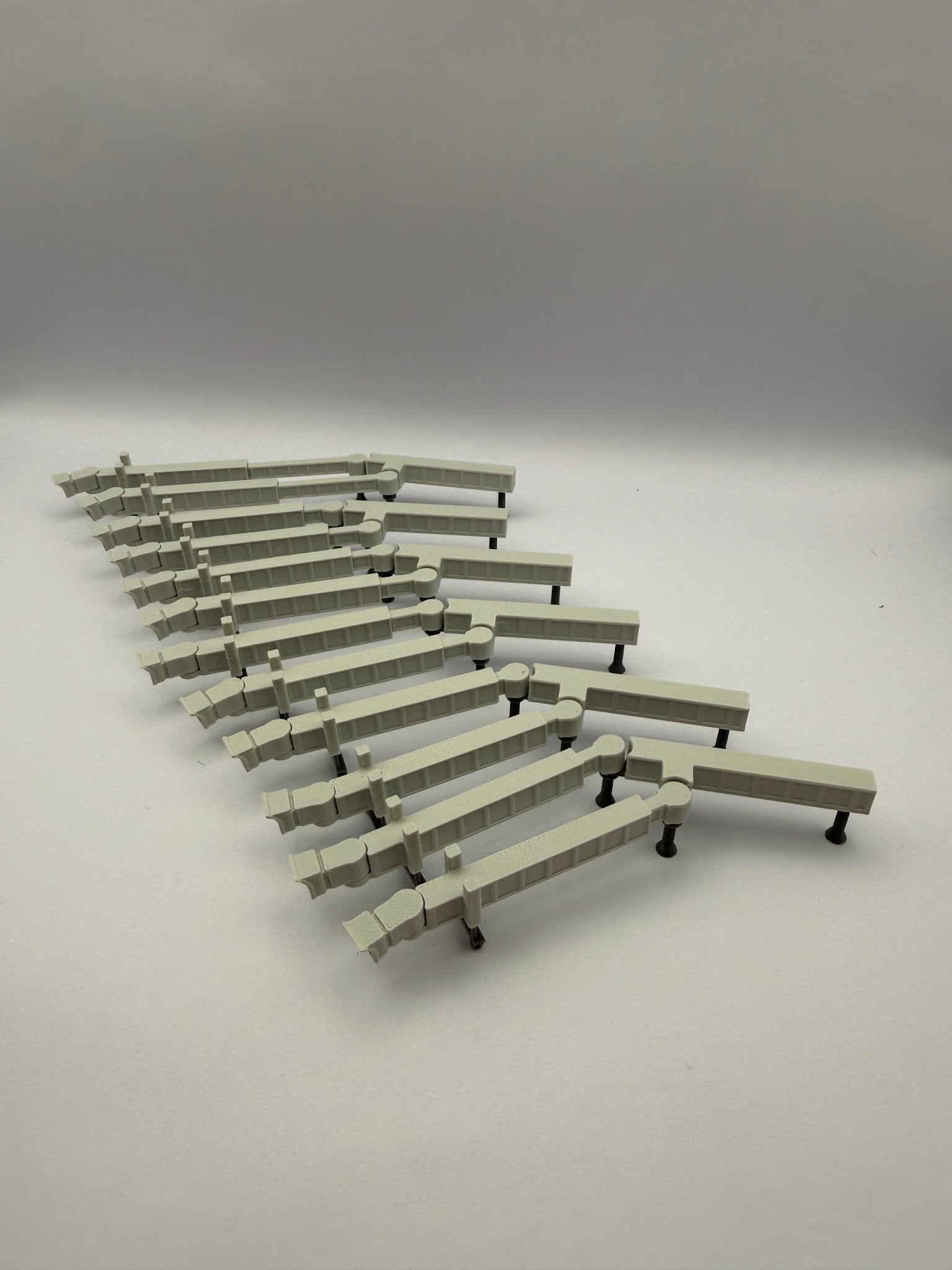 6x Doppelete Ausziehbare Fluggastbrücken – Maßstab 1:500 - MiniAviation