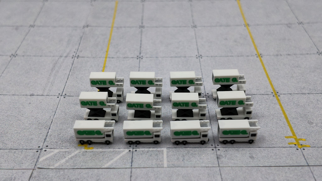 Catering-Depot mit 9x Catering-Hochladern – 1:500/1:400