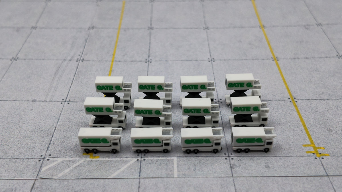 Catering-Depot mit 9x Catering-Hochladern – 1:500/1:400