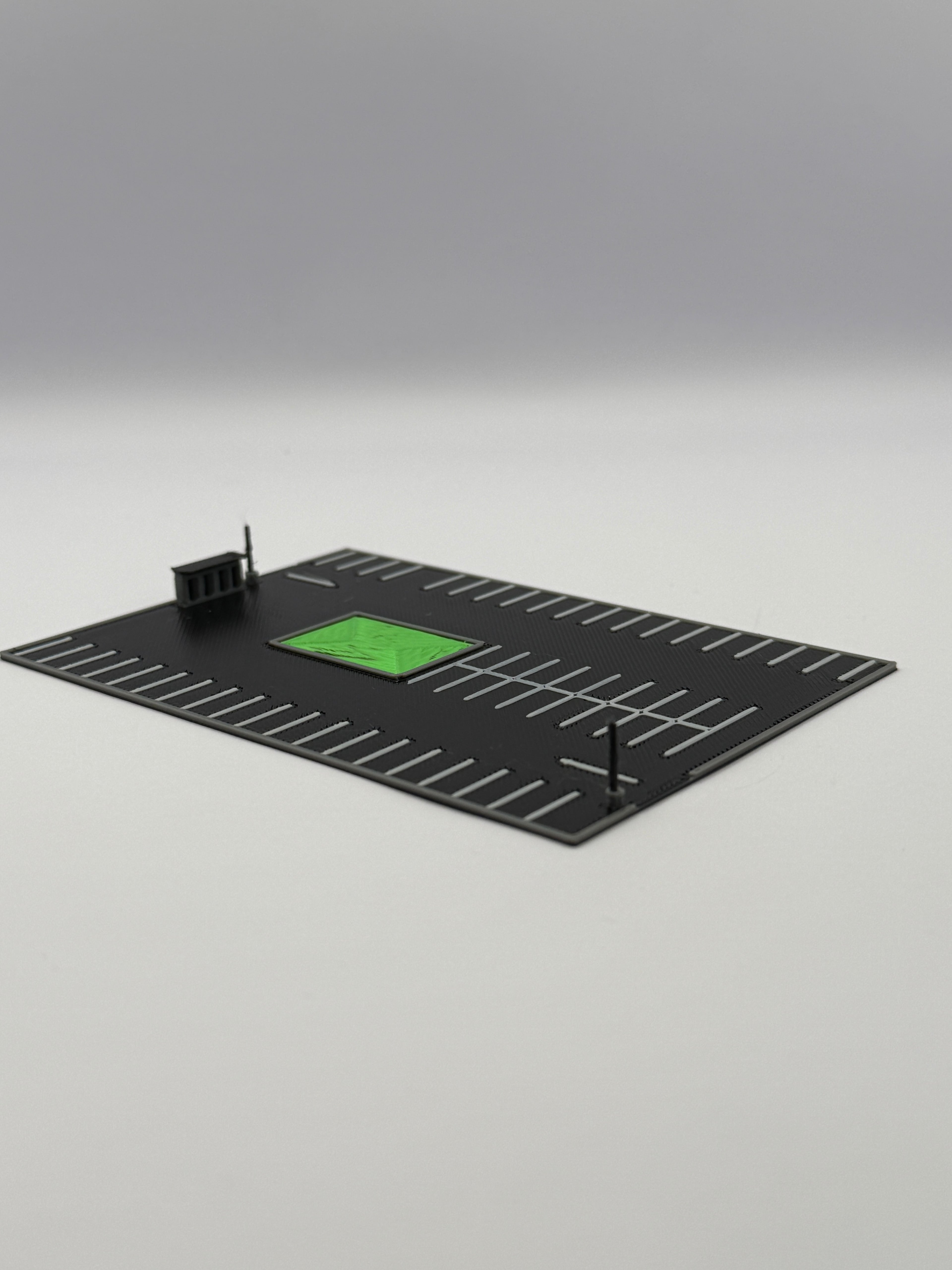 Hotel-Parkplatz mit Autos – Maßstab 1:500