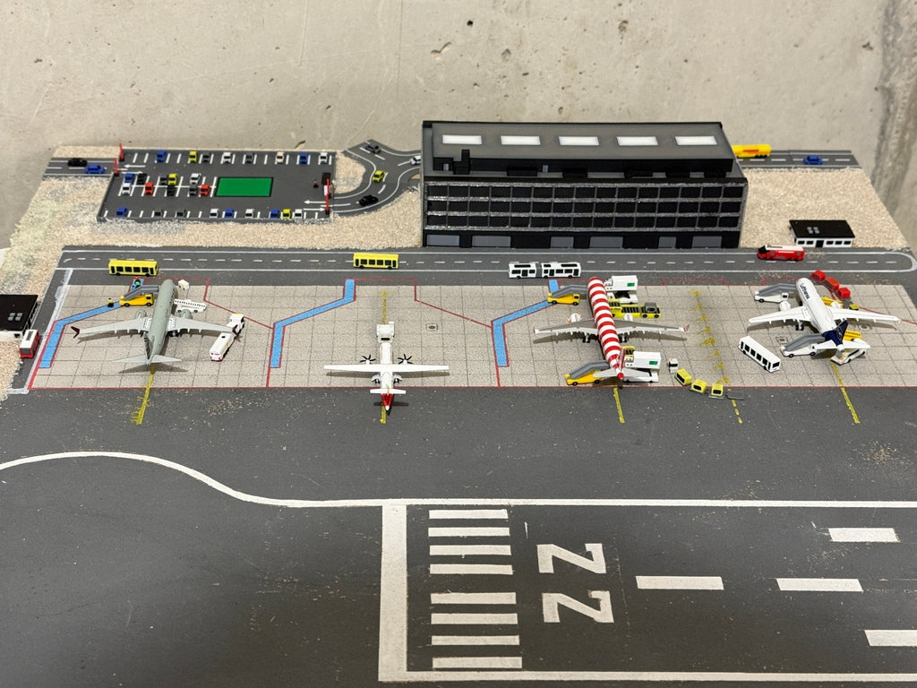 Bodenfahrzeuge - Set – Modellflughafen Zubehör im Maßstab 1:500 - MiniAviation