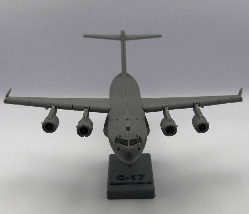 C - 17 Globemaster III – 3D - Druck Flugzeugmodell mit Standfuß - MiniAviation