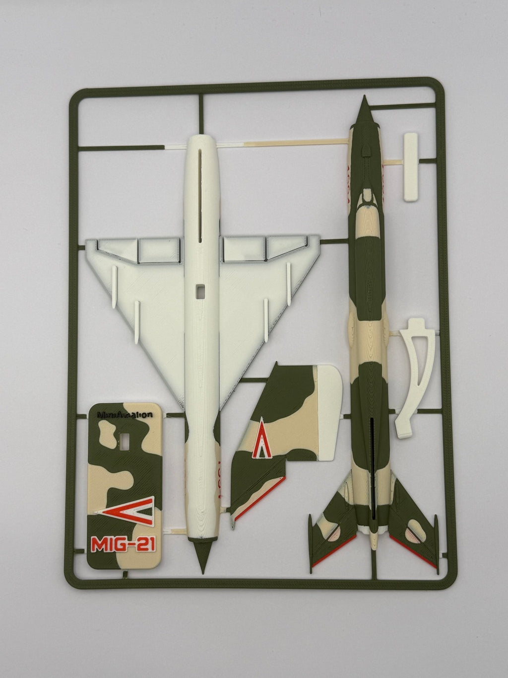 MiG - 21 – 3D - Druck Modellbausatz mit Tarnlackierung - MiniAviation