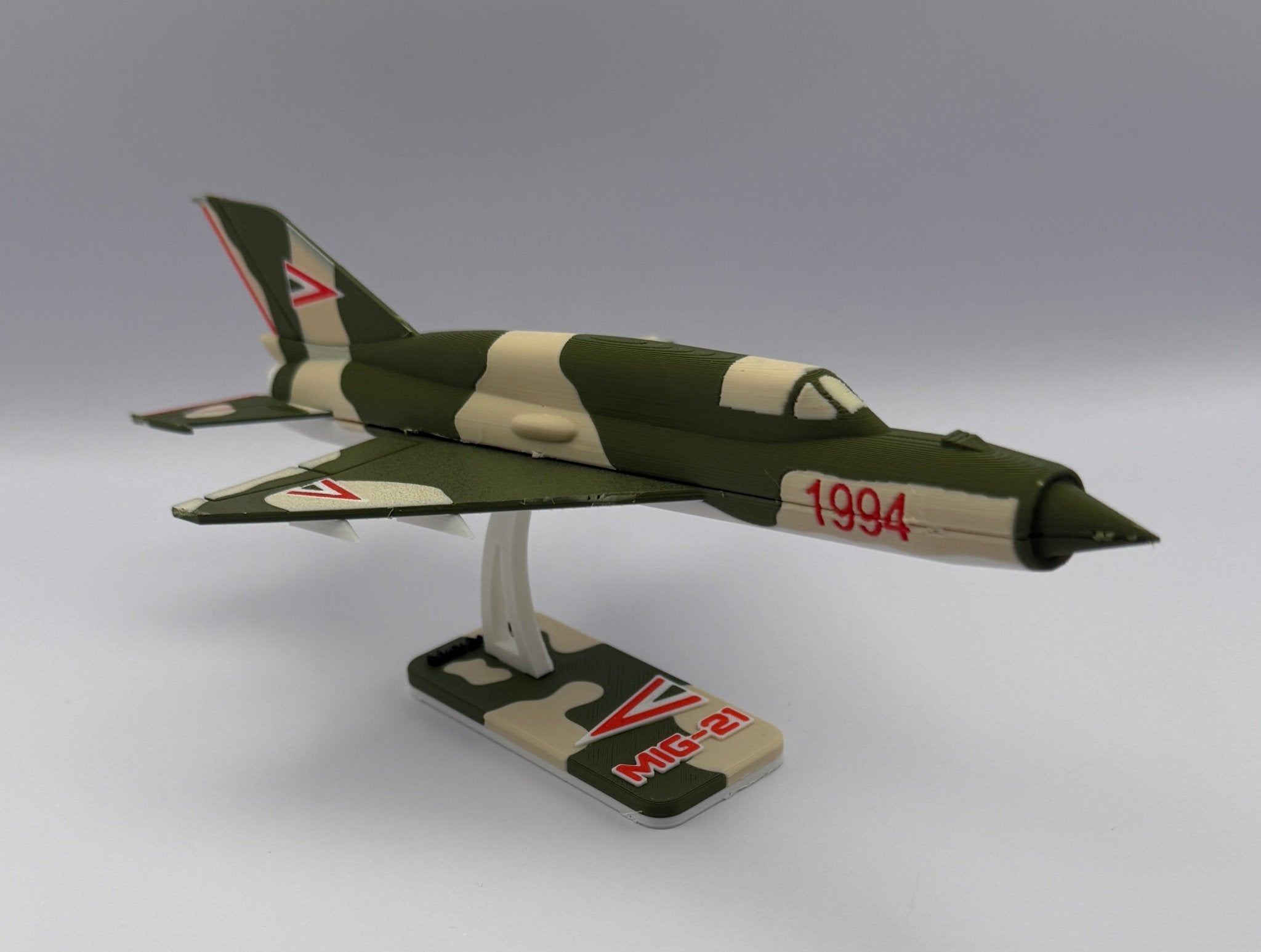 MiG - 21 – 3D - Druck Modellbausatz mit Tarnlackierung - MiniAviation