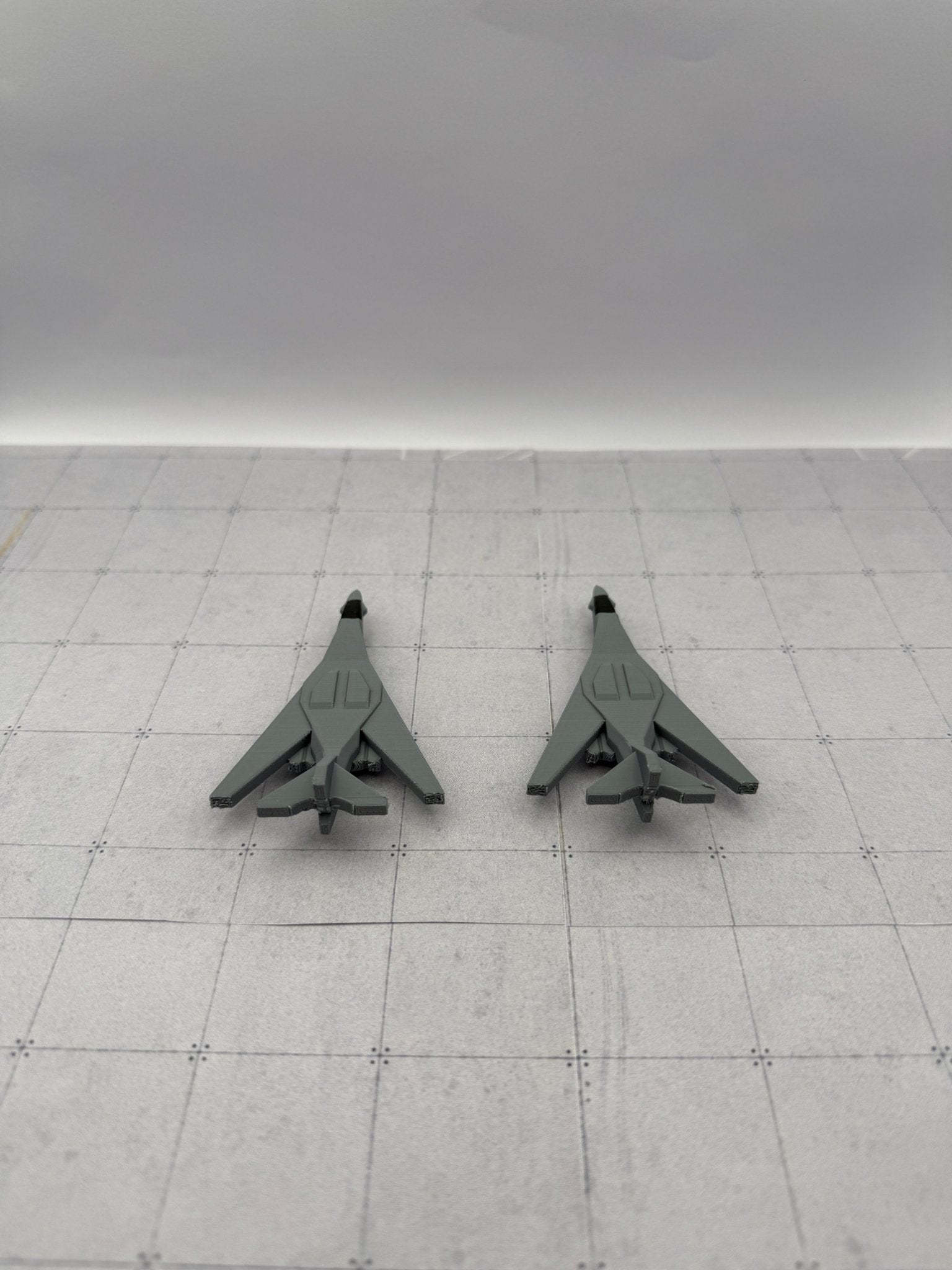 „Stealth Bomber“ – 2 Stück - MiniAviation